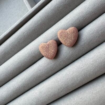 Auskarai Mini Širdelės (soft) - Auksinė su blizgučiu