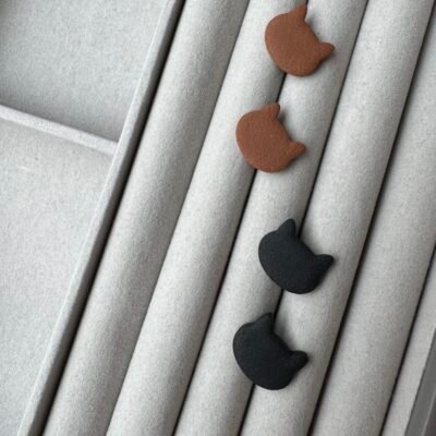 Auskarai Katės siluetas