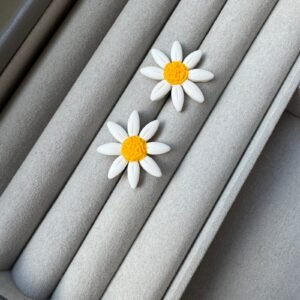 Auskarai Daisy